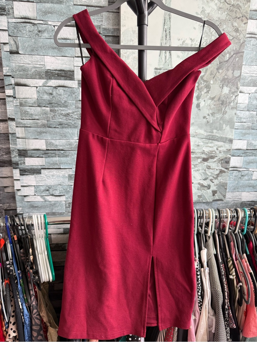 Lulu's V-Shoulder Burgundy Sheath Dress
